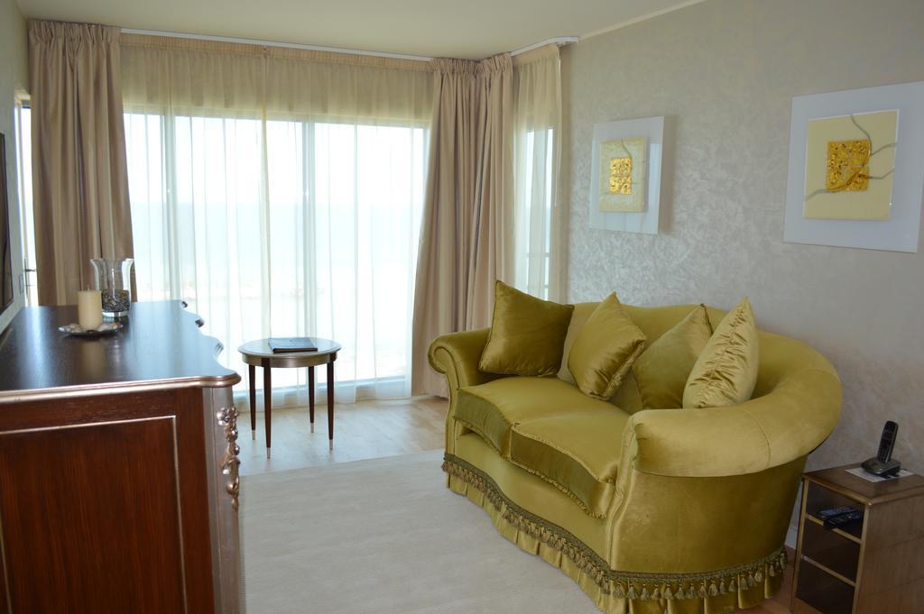 Carmen International Hotel Venus - Fost Becali Hotel Room photo