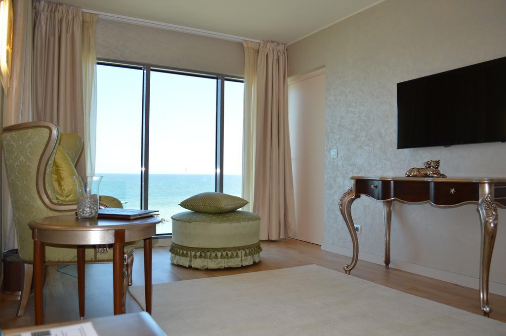 Carmen International Hotel Venus - Fost Becali Hotel Room photo